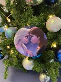 2023年思い出にのこるアナと雪の女王クリスマスツリー