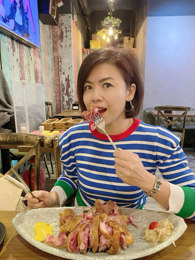 📍大圍招牌脆爆鹹豬手
