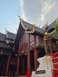 📍"วัดป่าแดด“วัดดังที่สายมูต้องไม่พลาด!!!