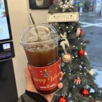アメリカーノが1+1で290円の激安カフェ☕️