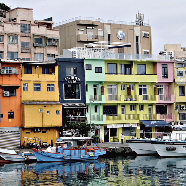 Zhengbin Port Color Houses - Keelung 