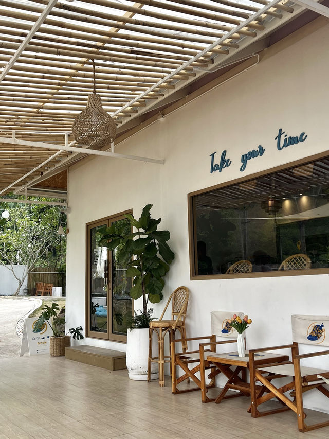 Blue Mango View Cafe | จ.ตรัง