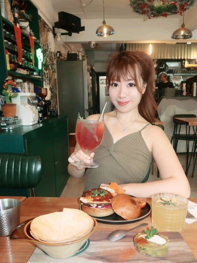 旺角懷舊工業文青風的慢活Cafe☕