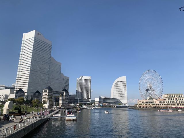 自然と建物の調和〜横浜みなとみらい〜