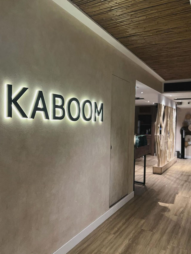 KABOOM餐廳：泰式風味，服務一流