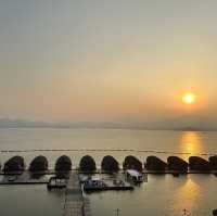 Leaf Lake Kan Resort (ลีฟ เลค กาญจน์ รีสอร์ท)