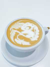 [召集咖啡控] 純白cafe，必點拉花咖啡！