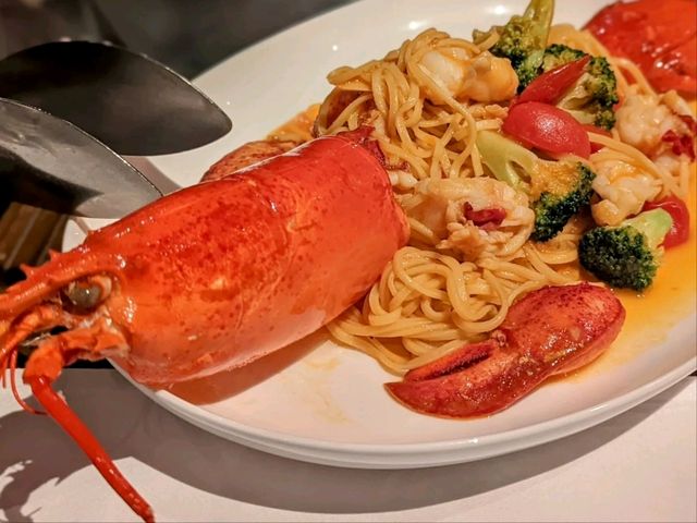 海味鮮嫩爆表的的龍蝦義大利麵：TOSCANA義大利餐廳