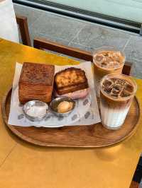 켜켜이 식빵이 있는 부산카페 스페이스단단 🍞