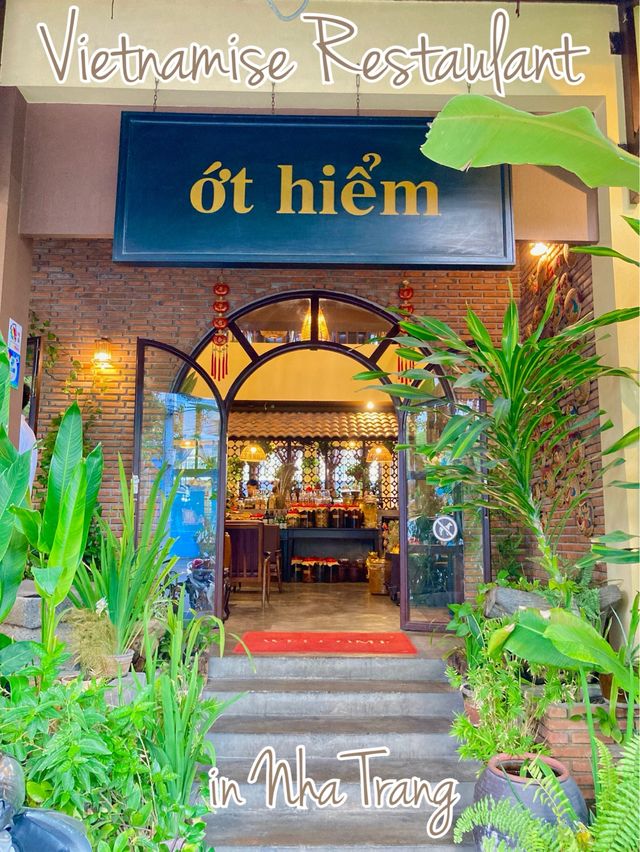 【ベトナム飯】ニャチャンでぶらり立ち寄る名店