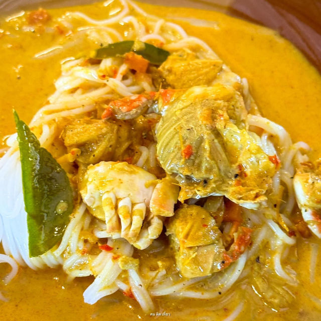 ร้านเด็ดภูเก็ต ขนมจีนสะพานหิน