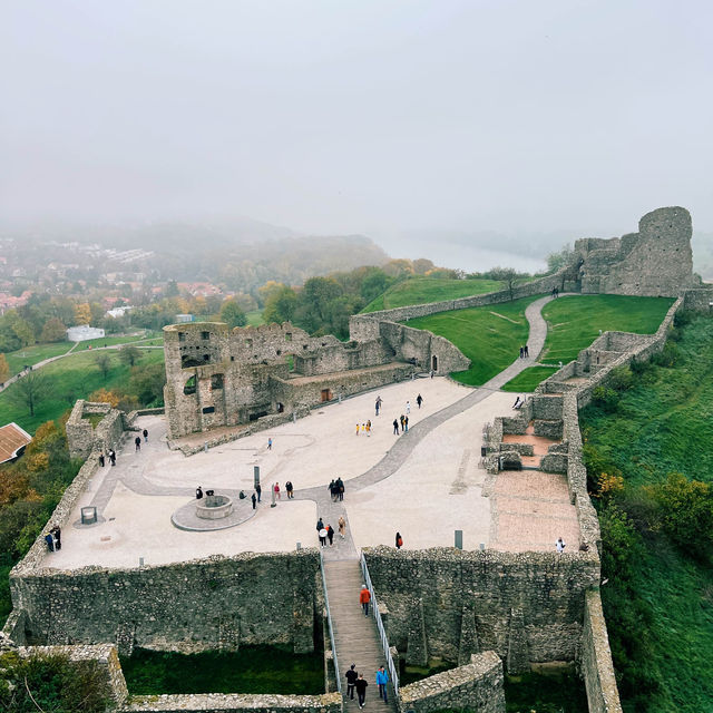 Games of Thrones filming location in Slovakia? 😱🇸🇰