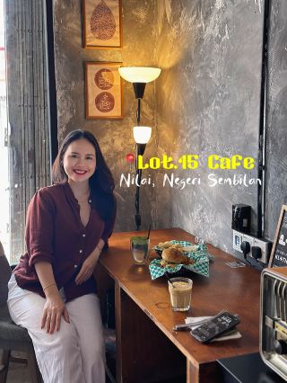 Cozy Cafe in The Middle of Nilai Old Town