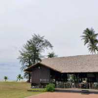 Themendous staying at Holiday Villa Cherating Pahang 