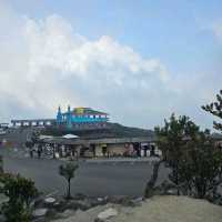 Bandung With View : Tangkuban Perahu : Horse Ride
