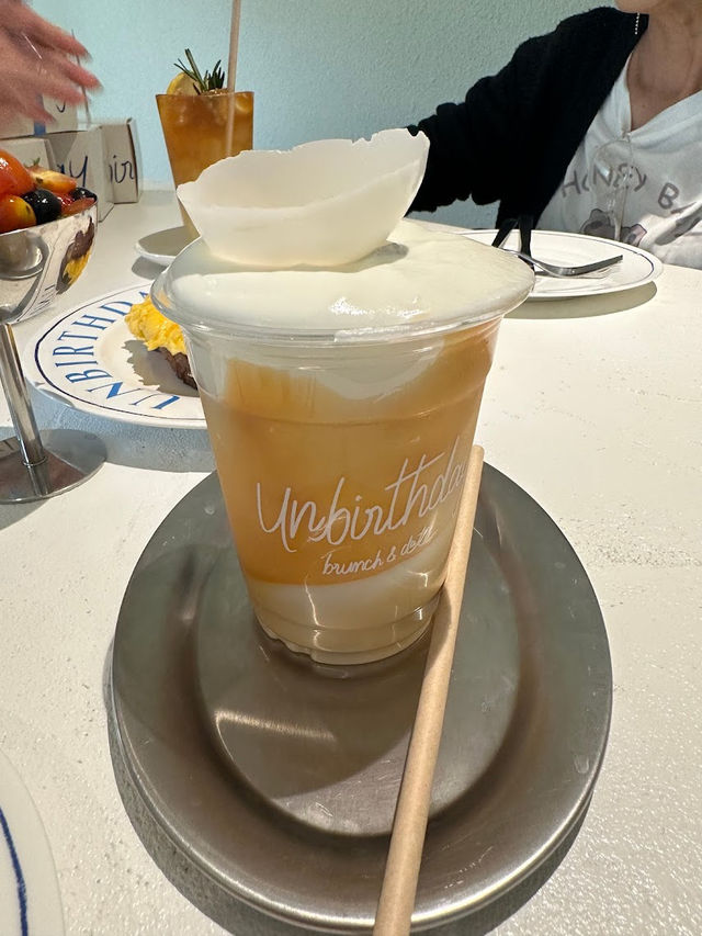 🍰🌻: Unbirthday Cafe