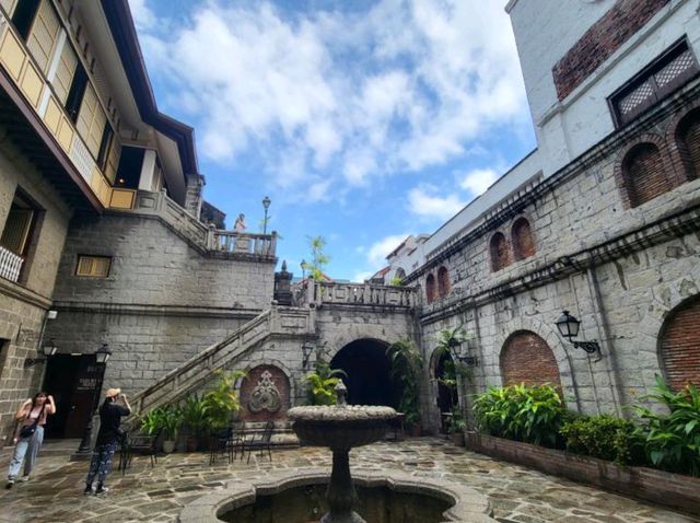馬尼拉聖奧古斯汀大教堂：古老巴洛克建築，適合深入瞭解菲律賓宗教歷史和文化