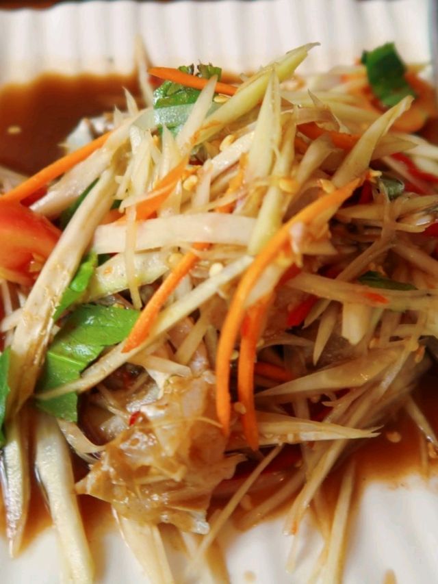 ร้านส้มตำยำแซบ ศาลาไทย พัทยา (ซอย นาจอมเทียน20)