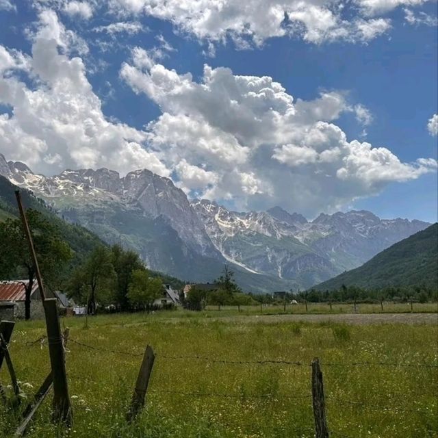 【アルバニア🇦🇱】世界の絶景🏔️テス村