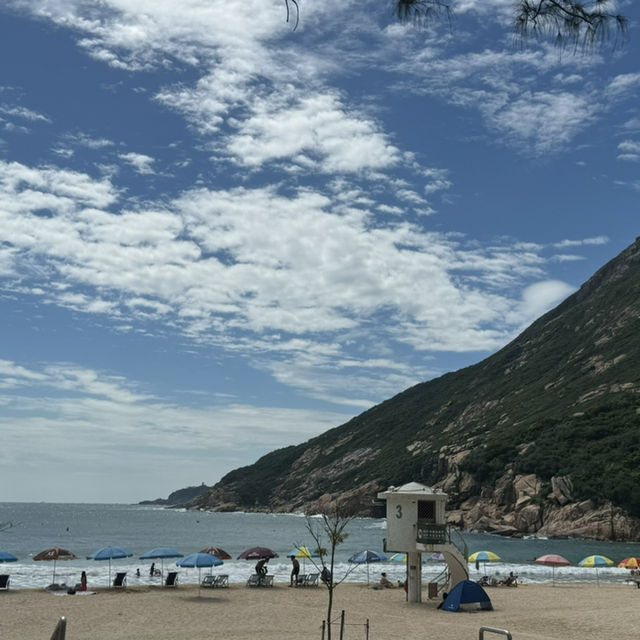 藍天白雲配上石澳泳灘 捉緊夏天的尾巴