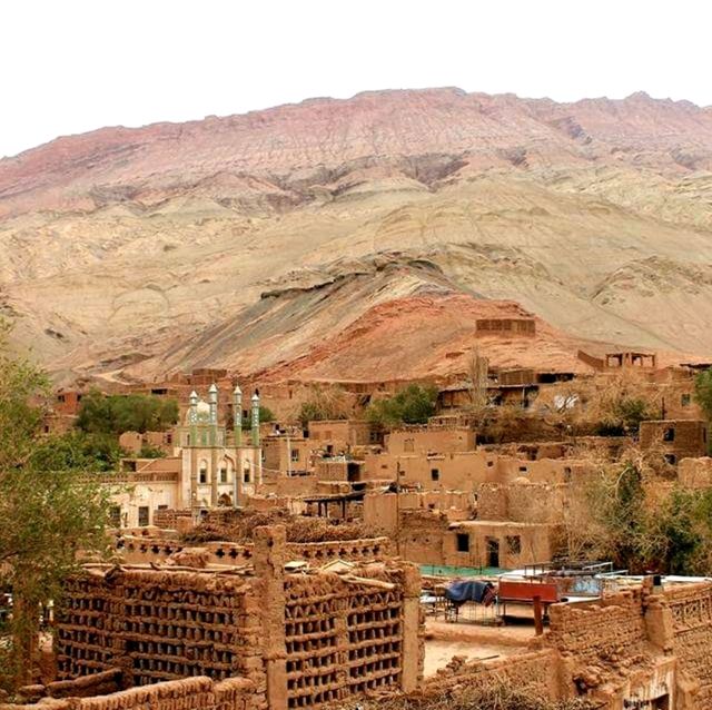 Tuyuk Valley, Xinjiang's Cultural Oasis in the Desert