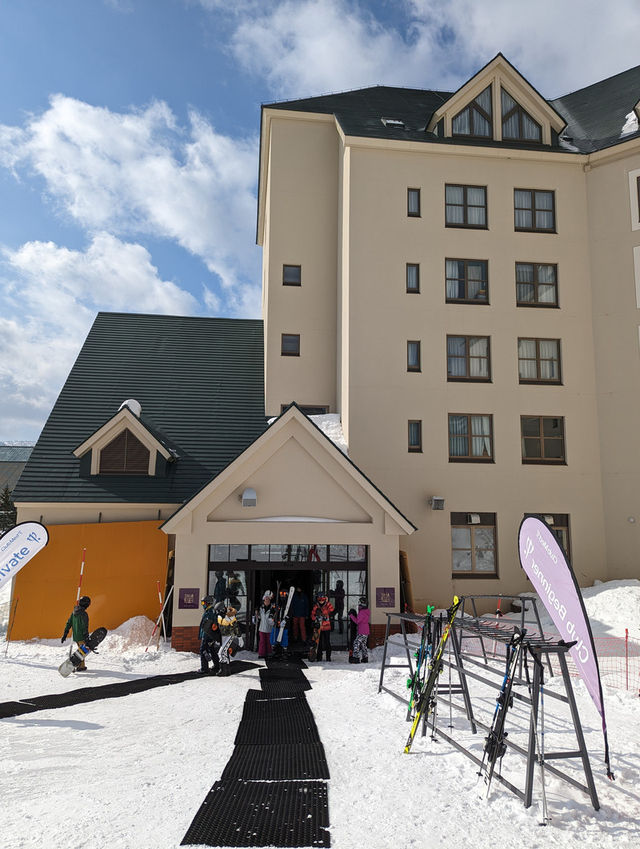 🇯🇵北海道 「Club Med Tomamu 」粉雪假期，要滑就滑最頂級的！ 