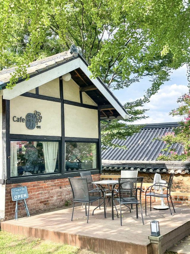 선선한 바람 맞으며 시간 보내기 좋은 카페