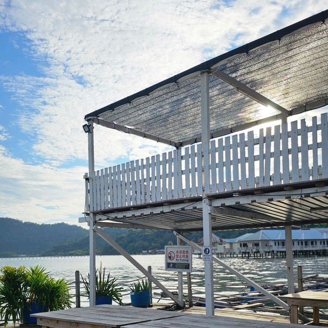 檳城漁港新體驗，乘船遊海魚養殖場。