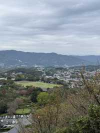 リフトに乗って山頂へ！そこでまつのは超絶景！ 