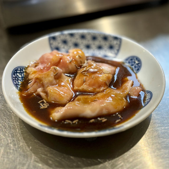 【大阪・日本橋】ホルモンが旨い！リーズナブルな価格に驚き「大衆焼肉ホルモン にくさわ 本店」