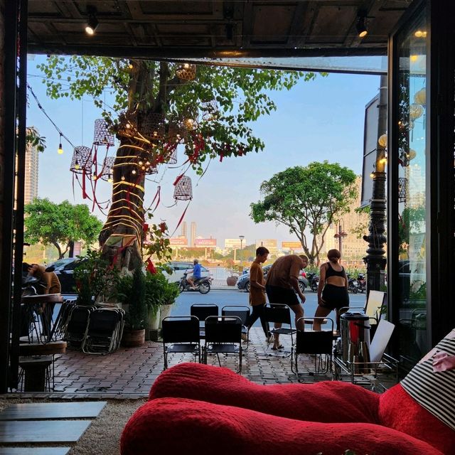 베트남 다낭 L2B카페