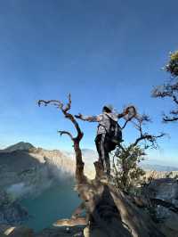 Journey to Mt. ijen: A Sunrise Hike