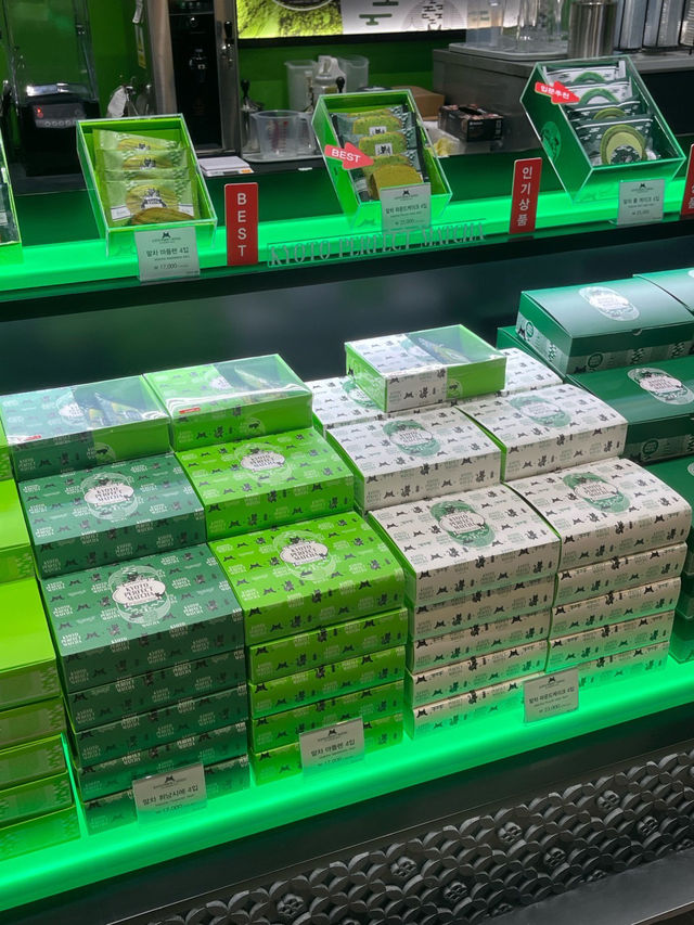 💚힙한 신상 카페 교토퍼펙트말차 잠실롯데월드몰점
