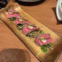 【日本・福岡🇯🇵】有名人多数来店！予約困難！博多もつ鍋屋
