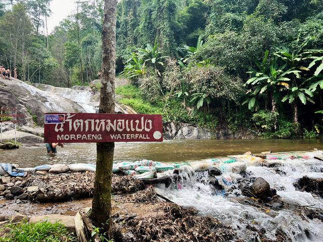 น้ำตกหมอแปง อ.ปาย