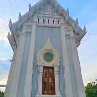 สักการะหลวงพ่อปัญญา วัดชลประทาน