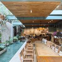 Umanari Cafe & Resto