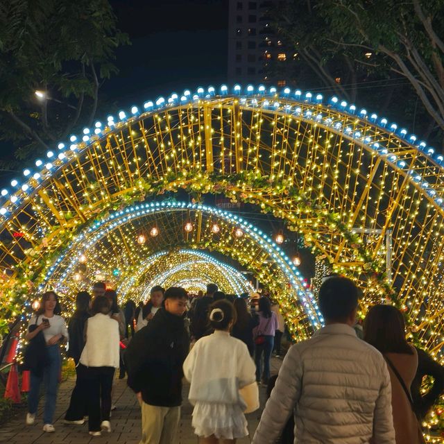 12月，開始環臺環球的聖誕盛宴-新北站