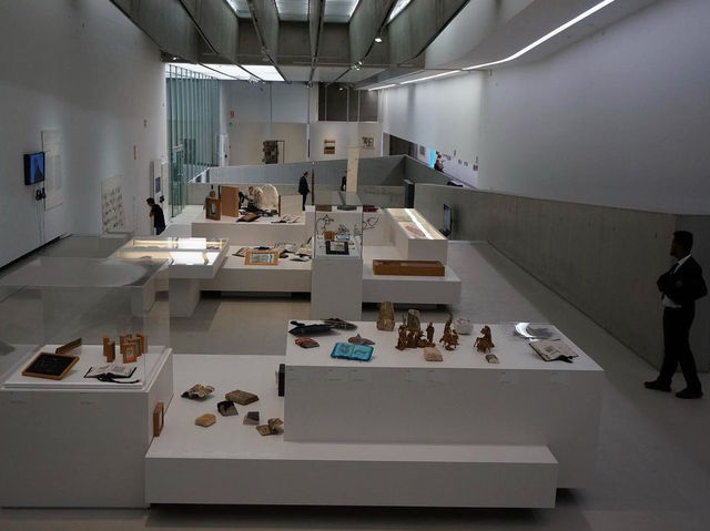 【イタリア・ローマ】国立21世紀美術館（MAXXI）で観たマリア・ライ