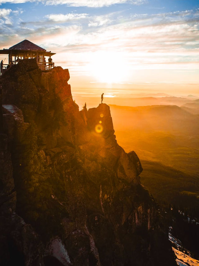 Explore the Lookout Towers in Washington 