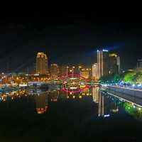 มนต์เสน่ห์ยามค่ำคืนของ Tianjin Eye