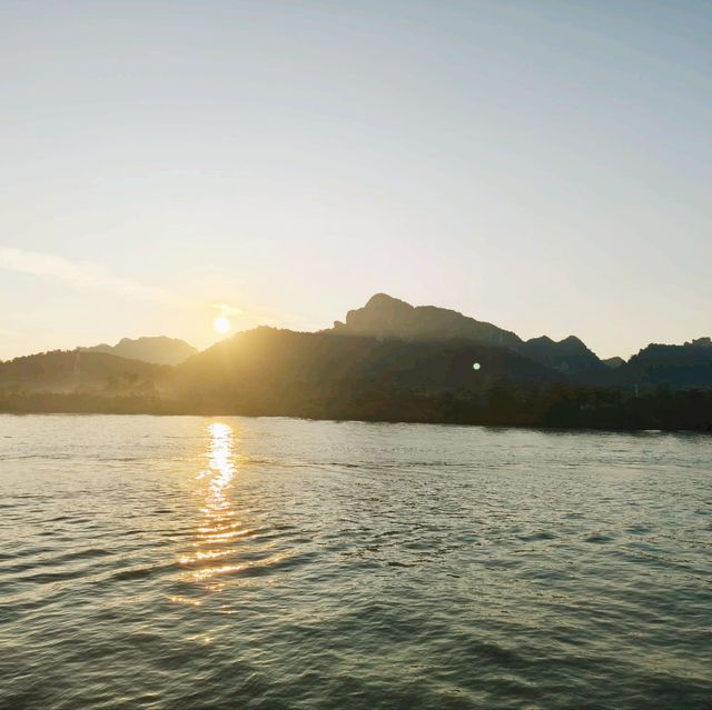 Don Sak is a peaceful town located before reaching Koh Samui, the jetty gateway to the island.