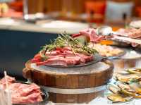 บุฟเฟ่ต์ซีฟู้ดสุดคุ้มต้องที่ Aloft Bangkok
