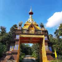 สักการะพระบรมสารีริกธาตุ ณ วัดพระธาตุจอมสัก