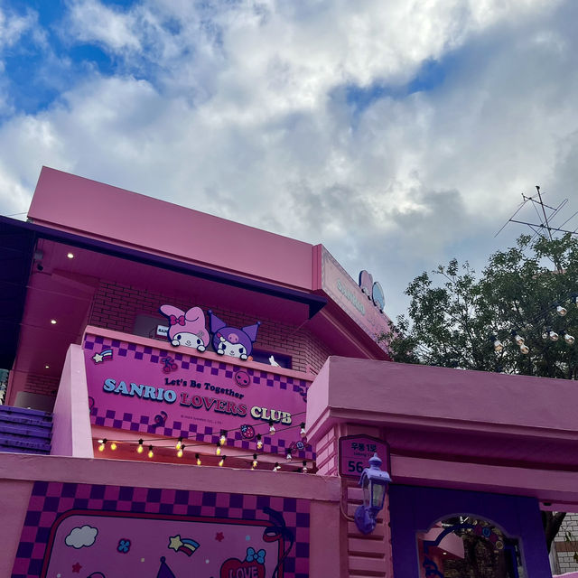 サンリオ好きにはたまらない📍sanrio lovers club in釜山