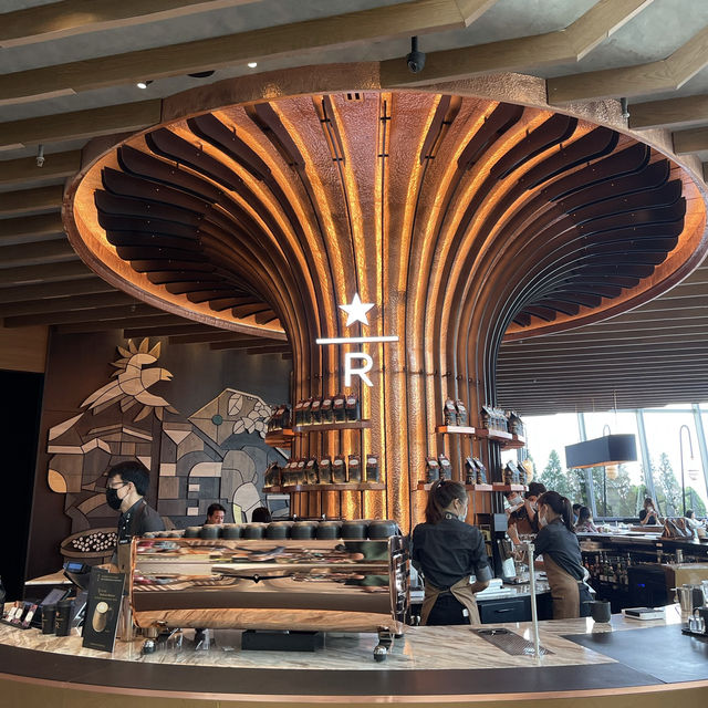 Starbucks ที่วิวดีที่สุดในกรุงเทพ! 