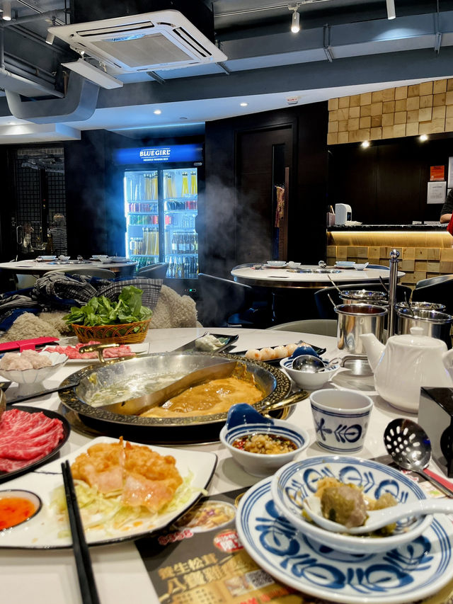 天寒地凍❄️ 當然要來滾一滾♨️😆🥢 真心正～