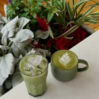 Retro Comfort at Shaen Street Motel Cafe