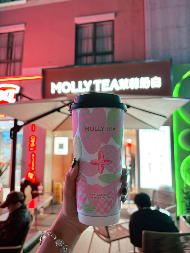 Molly Tea