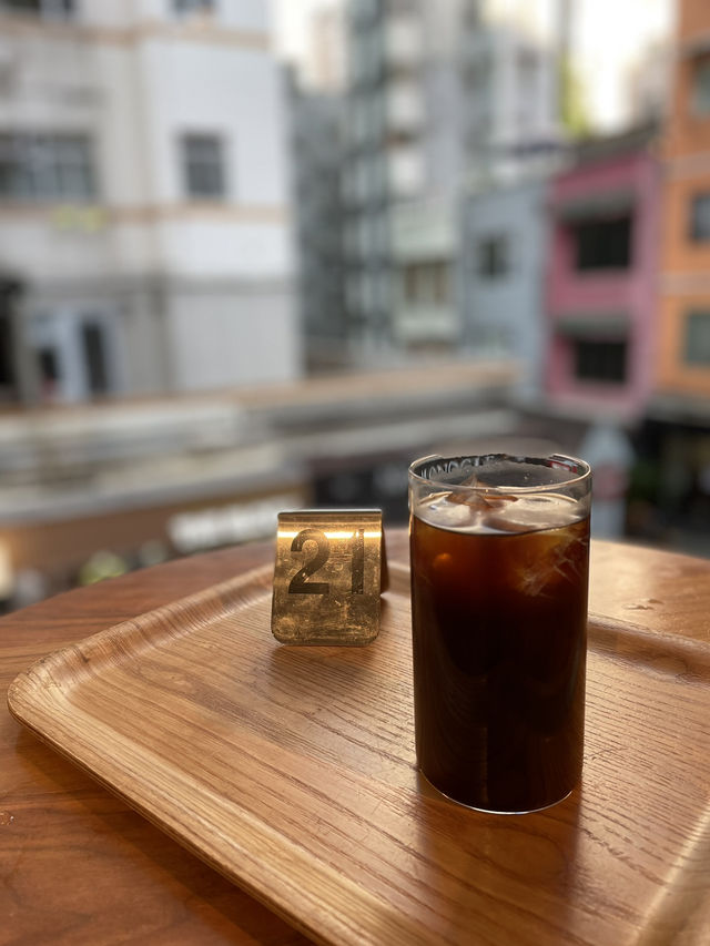 🇭🇰 Blue Bottle Coffee in WanChai, Hong Kong 